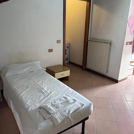 Dante 11 Flat * קרמונה