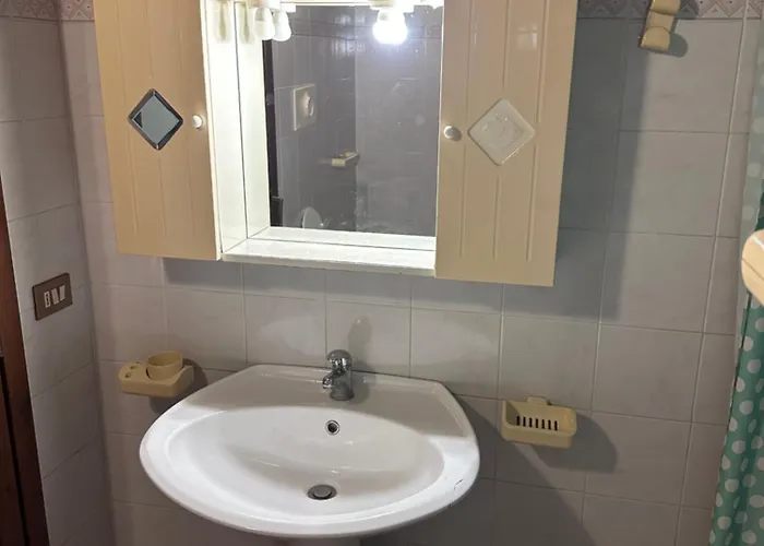 Dante 11 Flat アパート クレモナ